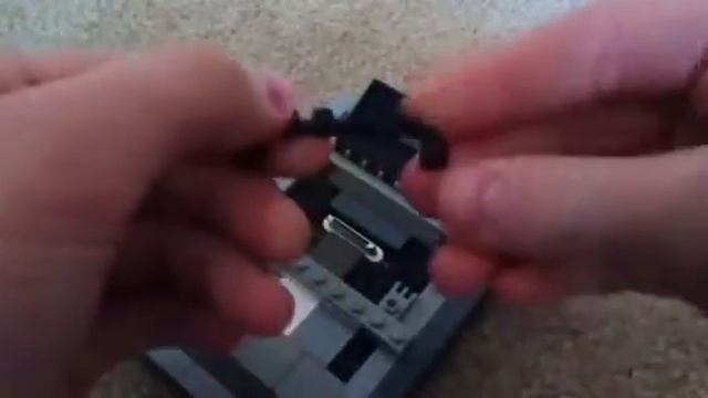 option four/Lego iPod docking system смотреть онлайн