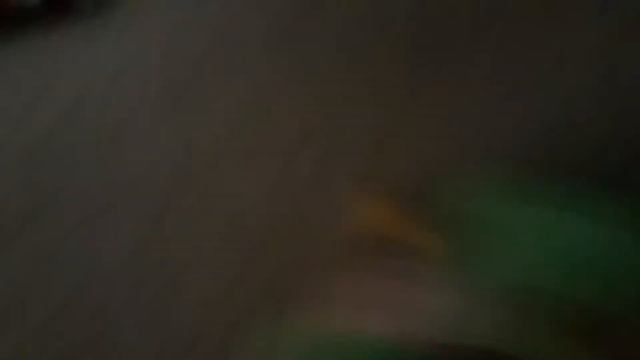 Apple the Frog opens up the fridge смотреть онлайн