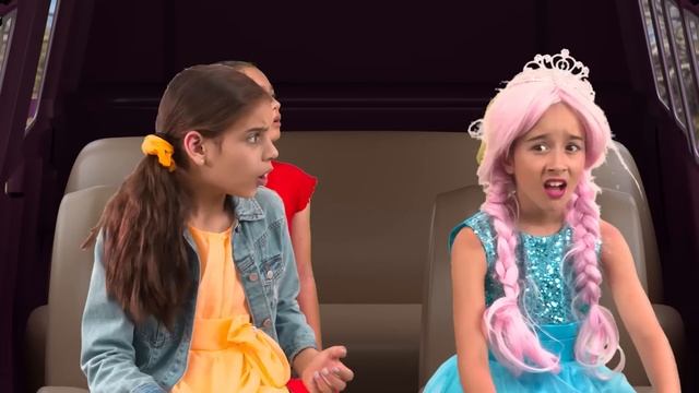 Ellie Sparkles Gets Trapped In Kiddyzuzaa Land! ✨ Princesses In Real Life | Kiddyzuzaa смотреть онлайн