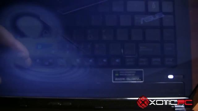 ASUS N82JQ-A1 Video Review by XOTIC PC смотреть онлайн
