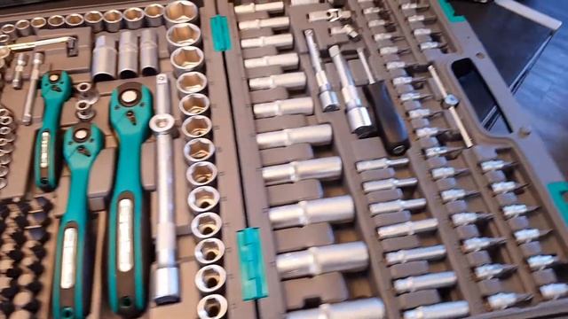 STELS 216 set račna 3x GARNITURE NASADNIH KLJUČEV GEDORE смотреть онлайн