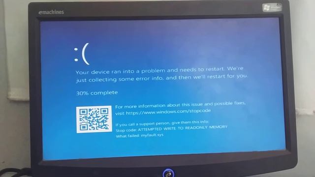 Windows 10 BSOD Season 04 Episode 07 - Angry Russian Gamer smashes keyboard Has BSOD смотреть онлайн