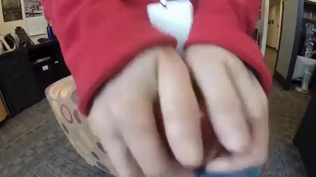 WOW, Did she just Split An Apple With Her Bare Hands? This is Amazing!! смотреть онлайн
