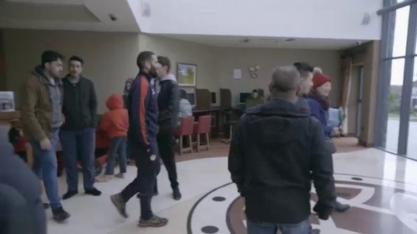 Insight, 2nd Edition, Pre-Intermediate Unit 1