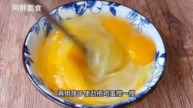 春天多吃西兰花，教你做蔬菜糕，比豆腐还好吃，当早餐比油条香 смотреть онлайн