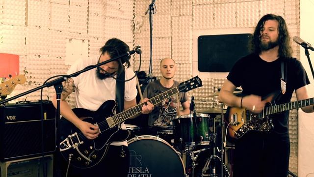 Tesla Death Ray - Verveine Illusion (Thursday Sessions) смотреть онлайн