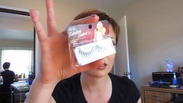 Shopping For False Lashes: Achieving The Look You Want смотреть онлайн