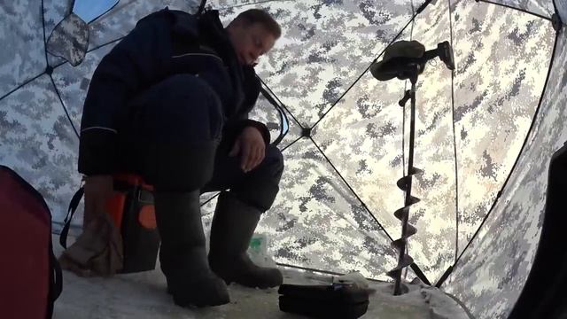 Как наловить много плотвы.