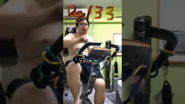 DAY 133 🚴🏻♂️of FUN-xercise! 😄 NEW APPLE MAC PRO & XDR Display !!💪 DAY 4 of muscle workout смотреть онлайн