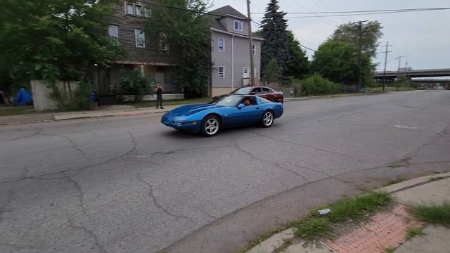 dodge charger vs c4 corvette смотреть онлайн