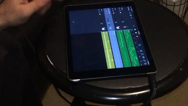 Using GarageBand for iOS in live performance. Introduction, Part 2 смотреть онлайн