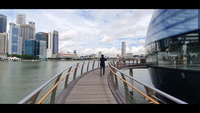 Magic of the Floating Dome Apple Store at Marina Bay Sands, Singapore смотреть онлайн