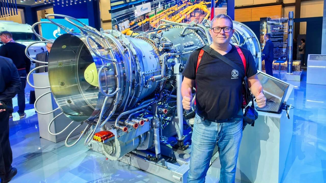 На Петербургском газовом форуме-2024 показали газотурбинный двигатель нового поколения АЛ-41СТ-25 смотреть онлайн