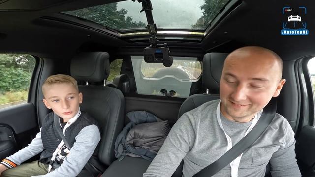 Land Rover Defender V8 makes Two Boys Very Happy! by AutoTopNL смотреть онлайн