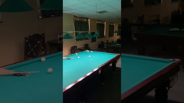 Делает 4 классных выхода на угол в бильярде смотреть онлайн