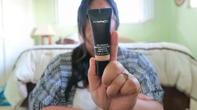What's In My Travel Makeup Bag смотреть онлайн