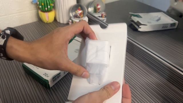 ￼Unboxing UGREEN Charger MFi iPhone 11 12 13 14 Type C To Lightning PD Fast Charging смотреть онлайн