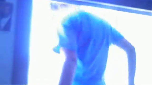 I FELL OUT MY WINDOW! смотреть онлайн