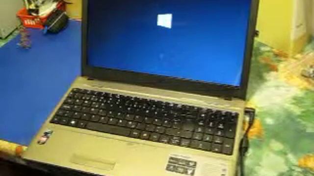 Boot af acer Aspire 5538G med SSD og WIN8 смотреть онлайн