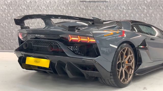 2020 Lamborghini Aventador 6.5 V12 LP 770-4 SVJ Roadster смотреть онлайн