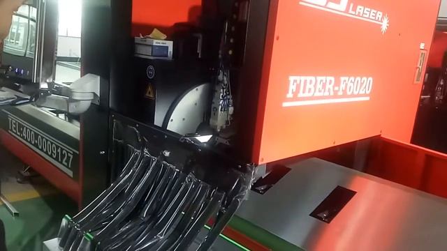 Laser tube cutting line ,laser metal pipe cutting automatic parts collection смотреть онлайн