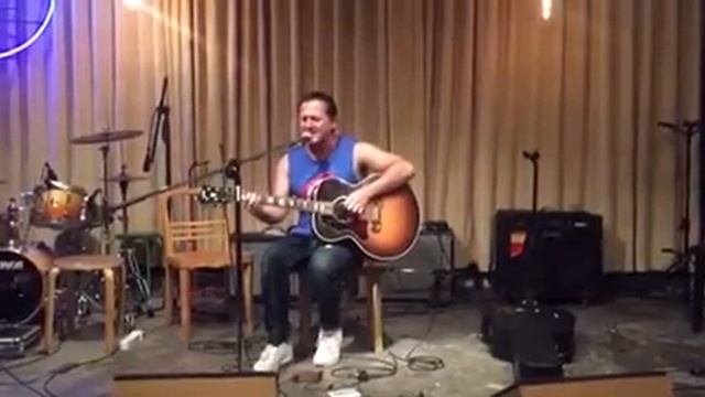 Live in Seoul , Korea смотреть онлайн