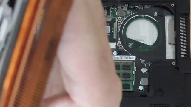 Windows7のサブPCが欲しいので、12年前のノートパソコンを買てみた。 смотреть онлайн