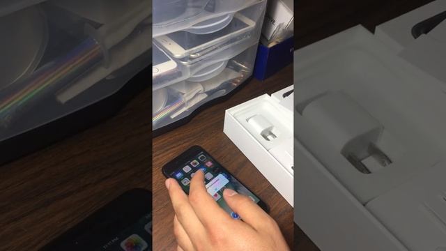 Saquemos el IPhone 7 смотреть онлайн