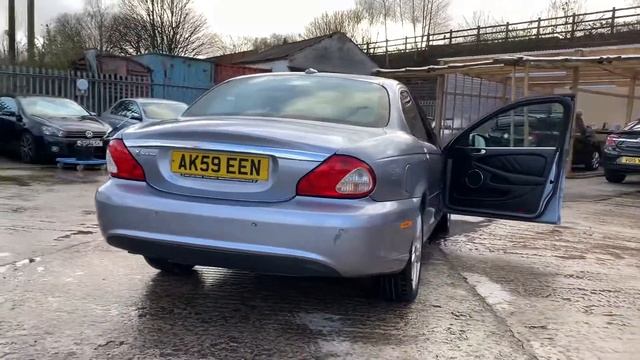 JAGUAR X-TYPE 2.2 SE AUTO смотреть онлайн
