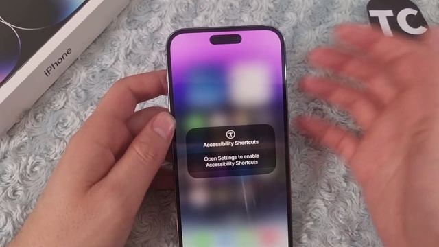 iPhone 14 Pro/Max: Add/Remove Accessibility Shortcuts to Control Center смотреть онлайн