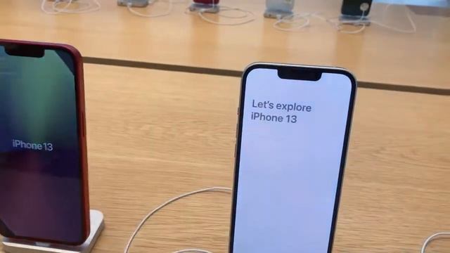 Comeback Vlog - Sydney is now open again for tourists + Apple Store Tour смотреть онлайн