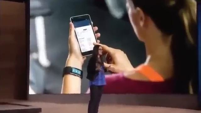 Microsoft Band 2 Demo- Windows 10 Devices Event (Oct 6, 2015) смотреть онлайн