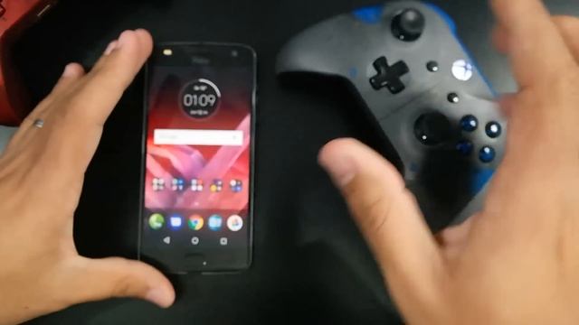 Como conectar o controle do Xbox One no seu Android смотреть онлайн