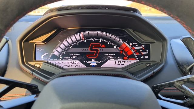 Звук выхлопа на Lamborghini Huracan Evo 2020