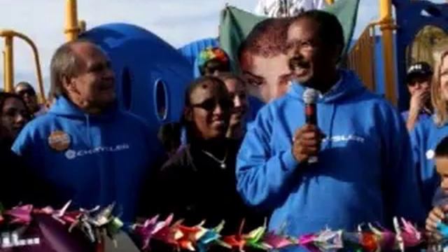 Chrysler Under the Pentastar смотреть онлайн