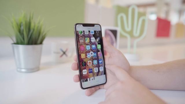 iPhone Xs Max – recenzja | Smartfon jak złoto смотреть онлайн
