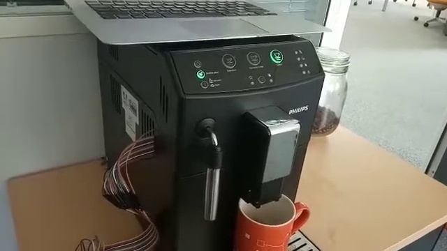 IoT Coffee Machine voice control using Pharo & Siri Apple смотреть онлайн