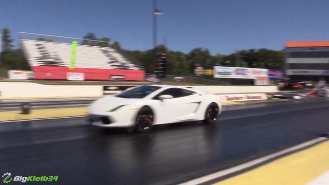 1000+hp Turbo Jeep Hits the Strip at Street Car Takeover смотреть онлайн