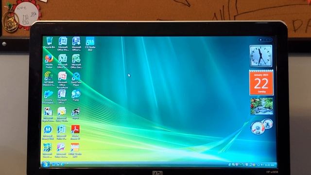 Microsoft Office 2007 in 2023 (2023-01-22 Footage) смотреть онлайн