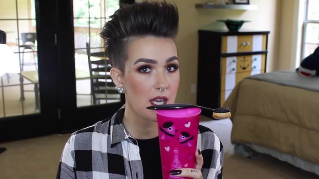 Review Born This Way Foundation and MAC Oval 6 смотреть онлайн
