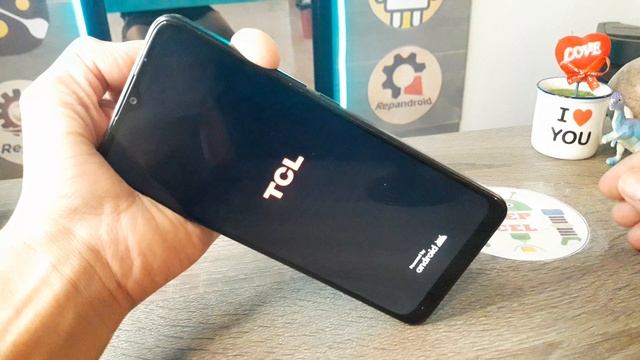 Como resetear TCL 10L, 10 SE, 10 Plus Hard reset, formatear, borrar, quitar contraseña, desbloquear смотреть онлайн