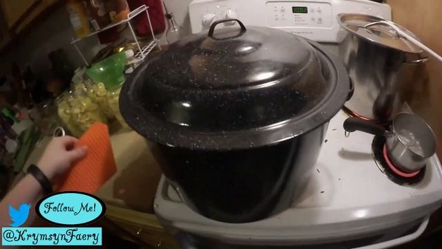 Faery in the Kitchen! How to Can Apples! смотреть онлайн