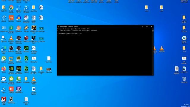 How to Remove Test Mode Watermark in Windows 10 - Tutorial 2020 смотреть онлайн