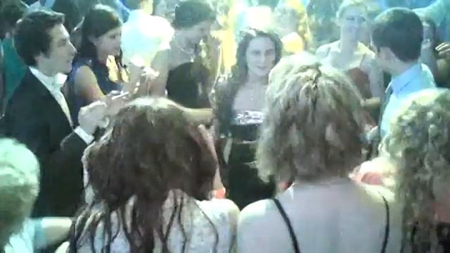Выпускной в ИЗВЕСТИЯ HALL от компании "МегаБал" смотреть онлайн