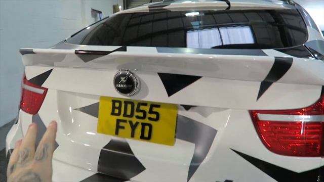 PICKING UP MY CUSTOM ARCTIC CAMO LIVERIED CAR!!! @monsterwraps смотреть онлайн