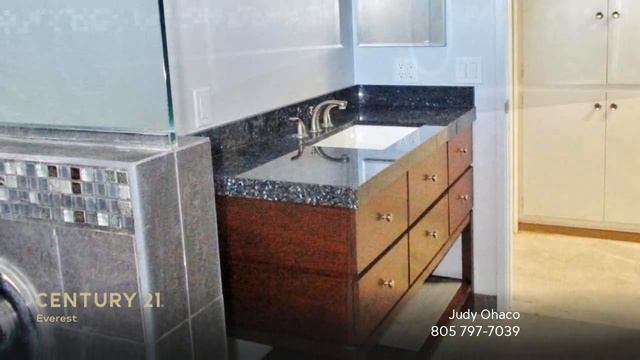 Residential for sale - 5460 LEHIGH STREET, Ventura, CA 93003 смотреть онлайн