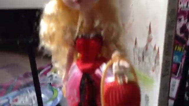 Apple White doll review смотреть онлайн