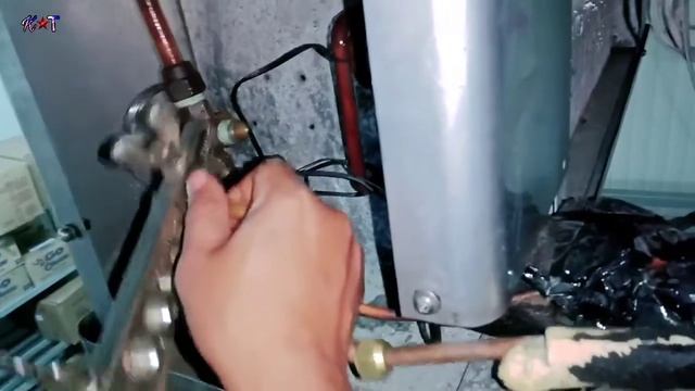 Cold Storage Gas Leakage . कोल्ड स्टोरेज गैस लीकेज कैसे ठीक करें । смотреть онлайн