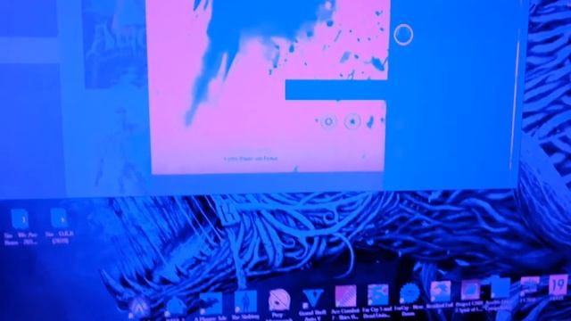 Windows 10 build 1809 update to 1903 trough Windows Update Screen Problem Update and easy LOL Fix смотреть онлайн