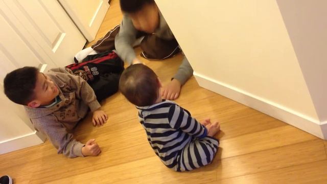9 months old baby loves ipod touch смотреть онлайн